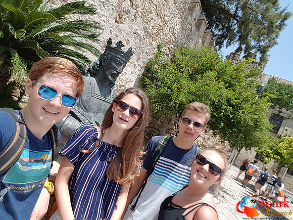 5. Ben, Milan, Lauren, Jess